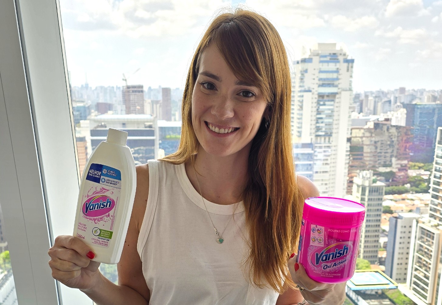 Letícia Pires – Vanish