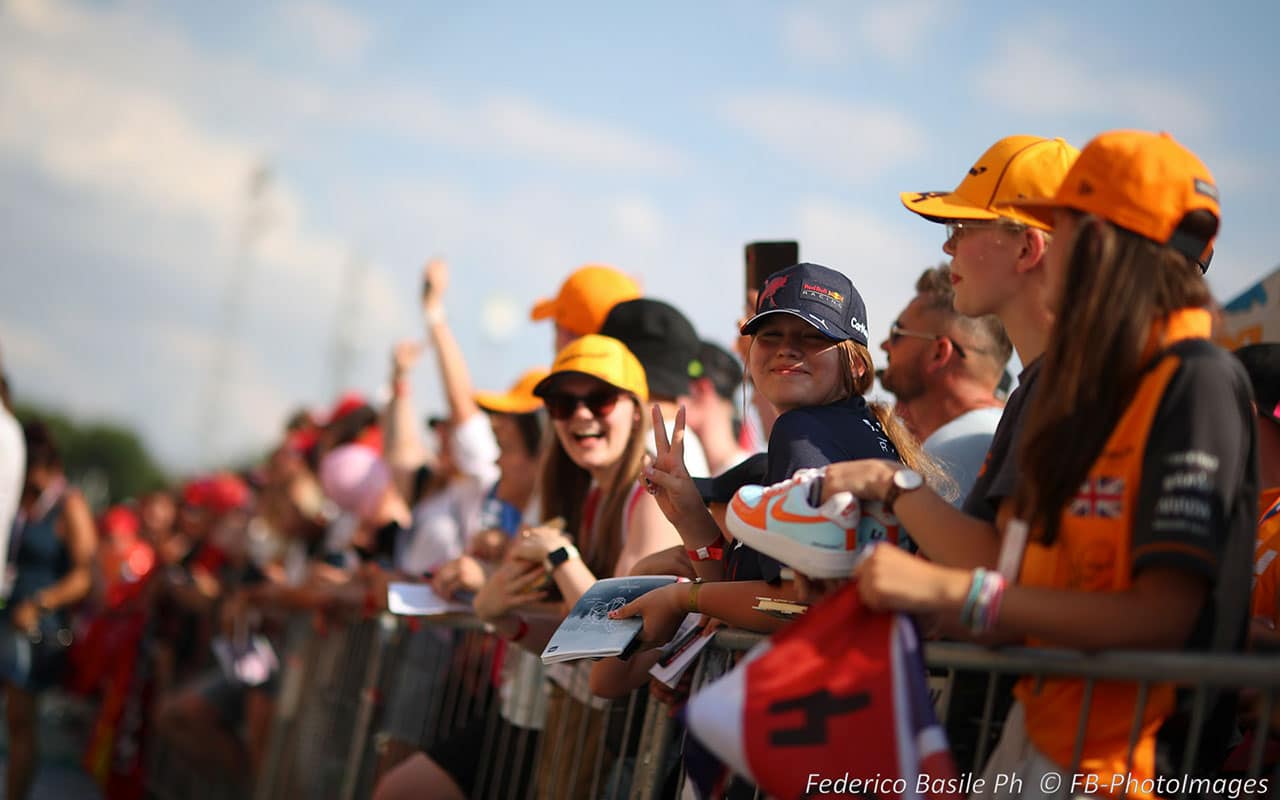 1d427173-f1woman-fredericobasile Frederico Basile Ph - FB PhotoImages